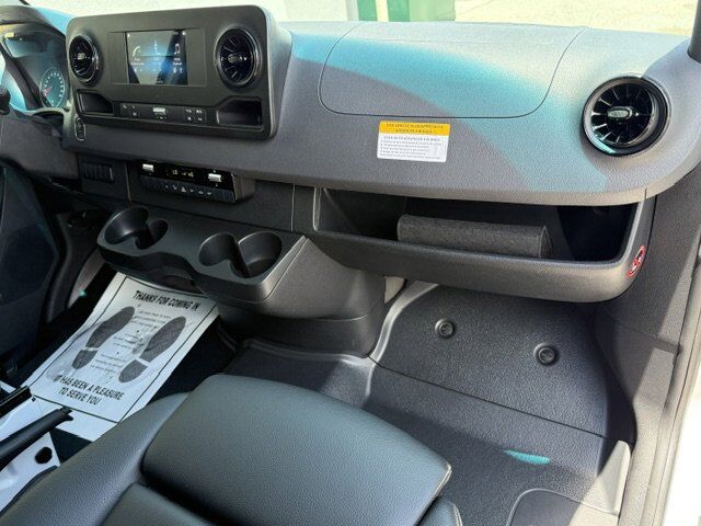 2024 Mercedes-Benz 2500 VAN New Braunfels TX