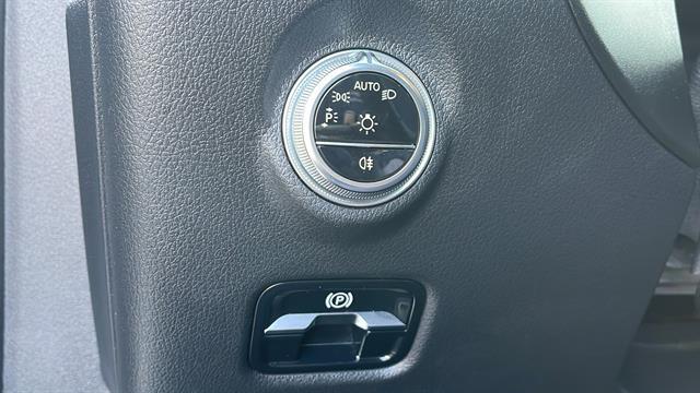 2024 Mercedes-Benz C 300 C 300 Corona CA