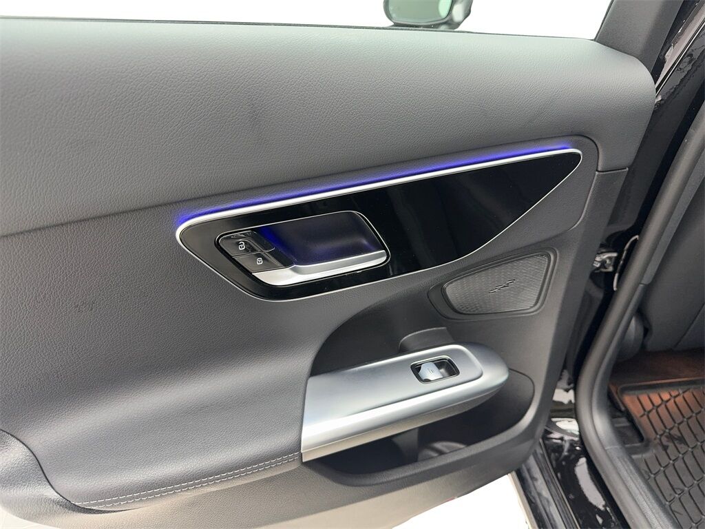 2024 Mercedes-Benz C-Class C 300 NAV,CAM,PANO,CLMT STS,BLIND SPOT,18&quot; WLS Plano TX