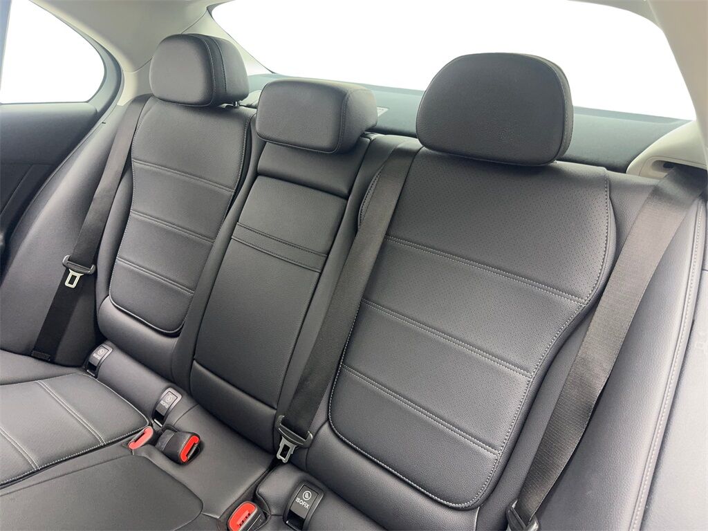 2024 Mercedes-Benz C-Class C 300 NAV,CAM,PANO,HTD STS,BLIND SPOT Irving TX
