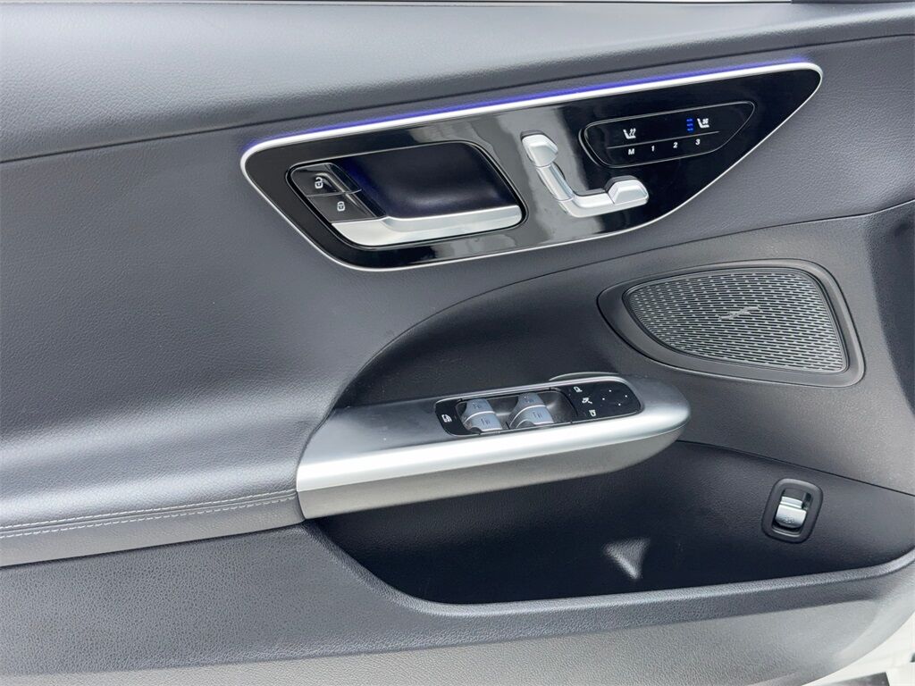 2024 Mercedes-Benz C-Class C 300 NAV,CAM,PANO,HTD STS,BLIND SPOT,18&quot; WLS Plano TX