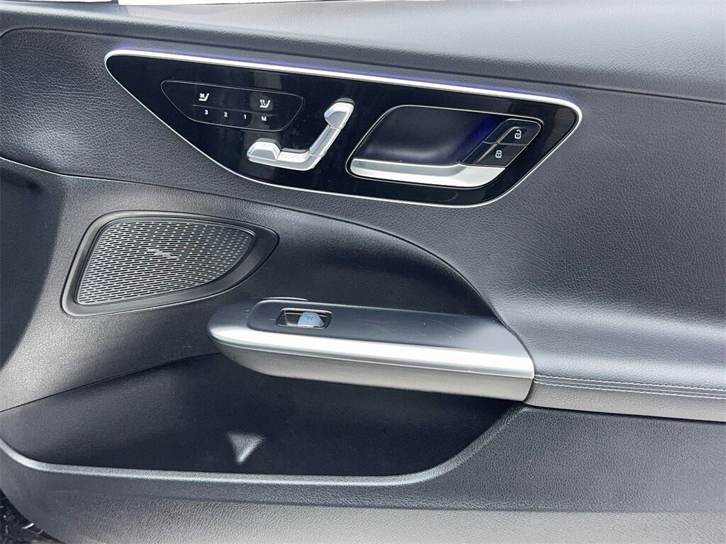 2024 Mercedes-Benz C-Class C 300 NAV,CAM,PANO,HTD STS,BLIND SPOT,18&quot; WLS Plano TX