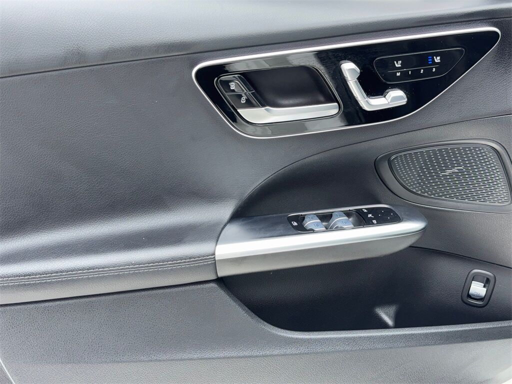 2024 Mercedes-Benz C-Class C 300 NAV,CAM,PANO,HTD STS,BLIND SPOT,18&quot; WLS Plano TX