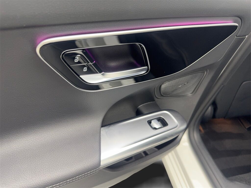 2024 Mercedes-Benz C-Class C 300 NAV,CAM,PANO,HTD STS,BLIND SPOT,18&quot; WLS Irving TX