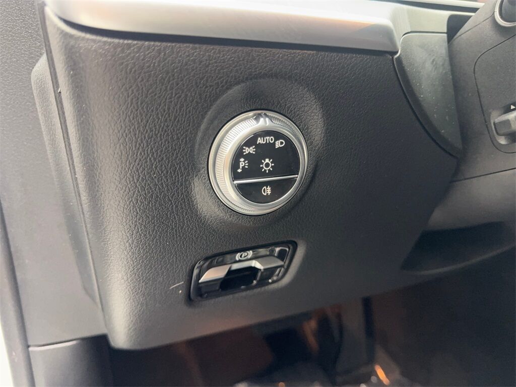 2024 Mercedes-Benz C-Class C 300 NAV,CAM,PANO,HTD STS,BLIND SPOT,18&quot; WLS Irving TX
