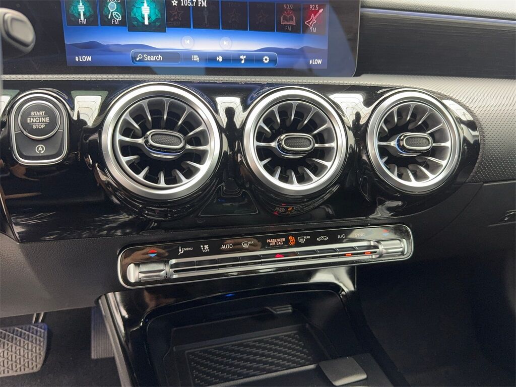 2024 Mercedes-Benz CLA CLA 250 NAV,CAM,PANO,HTD STS,BLIND SPOT,18&quot; WLS Plano TX