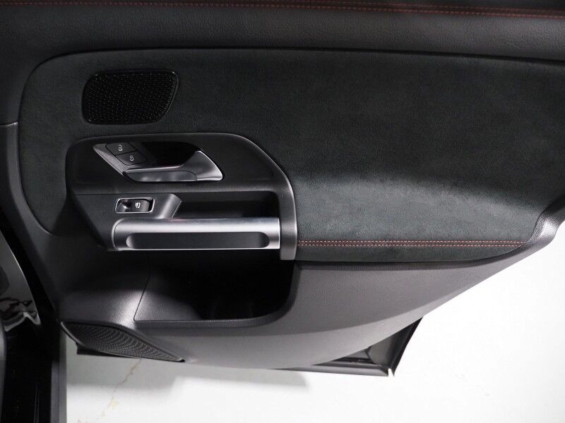 2024 Mercedes-Benz EQB 250+ *AMG NIGHT PKG, NAVIGATION, SAFETY ALERTS, BACKUP-CAMERA, COLOR Round Rock TX