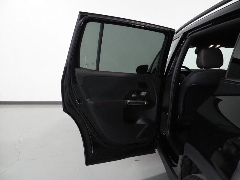 2024 Mercedes-Benz EQB 250+ *AMG NIGHT PKG, NAVIGATION, SAFETY ALERTS, BACKUP-CAMERA, COLOR TOUCHSCREEN, PANORAMA MOONROOF, HEATED SEATS/STEERING, POWER LIFTGATE, WIRELESS CHARGING, ANDROID & APPLE Round Rock TX