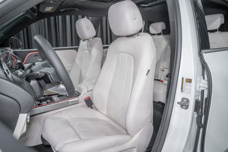 2024 Mercedes-Benz GLB 250 4MATIC&reg; SUV Peoria AZ