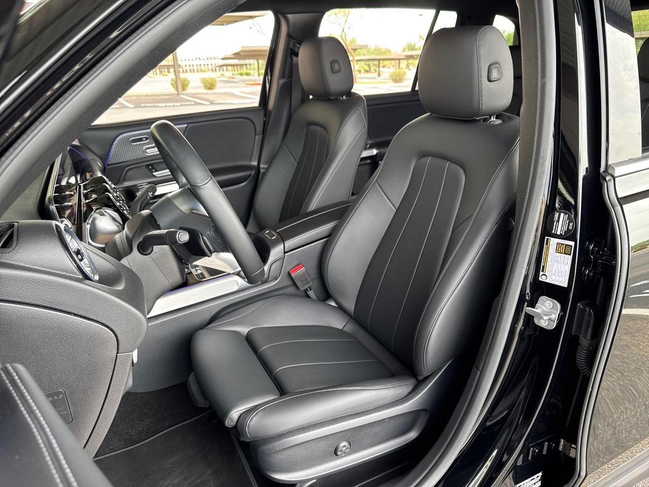 2024 Mercedes-Benz GLB 250 4Matic Pano Roof Exclusive Package 1-Owner Scottsdale AZ