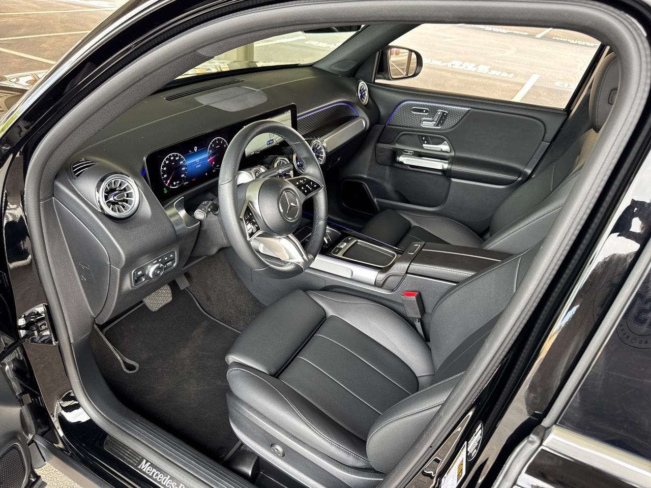 2024 Mercedes-Benz GLB 250 4Matic Pano Roof Exclusive Package 1-Owner Scottsdale AZ