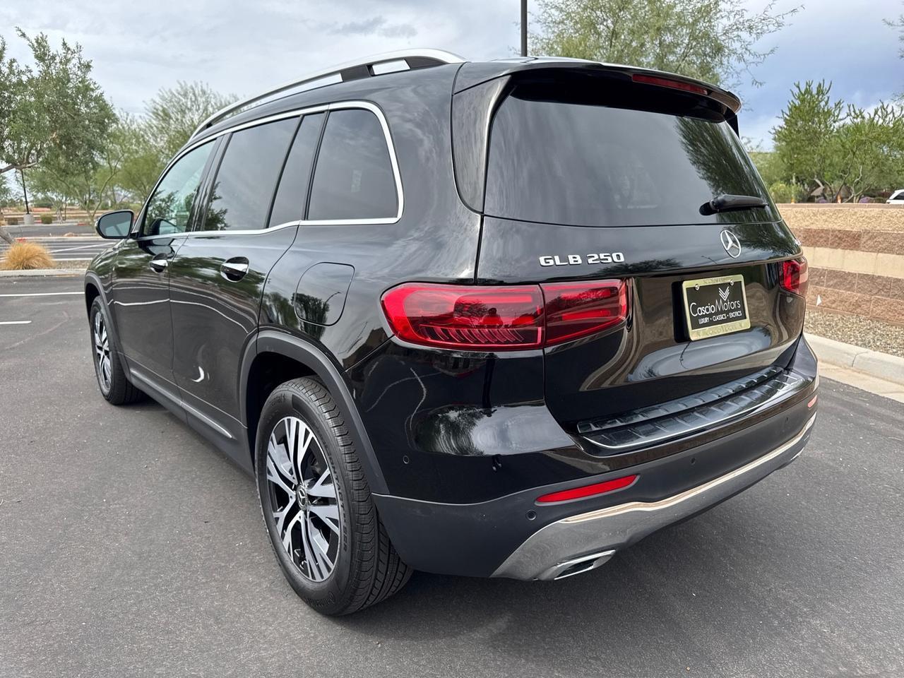 2024 Mercedes-Benz GLB 250 4Matic Pano Roof Exclusive Package 1-Owner Scottsdale AZ