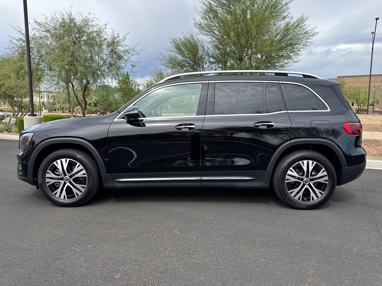 2024 Mercedes-Benz GLB 250 4Matic Pano Roof Exclusive Package 1-Owner Scottsdale AZ
