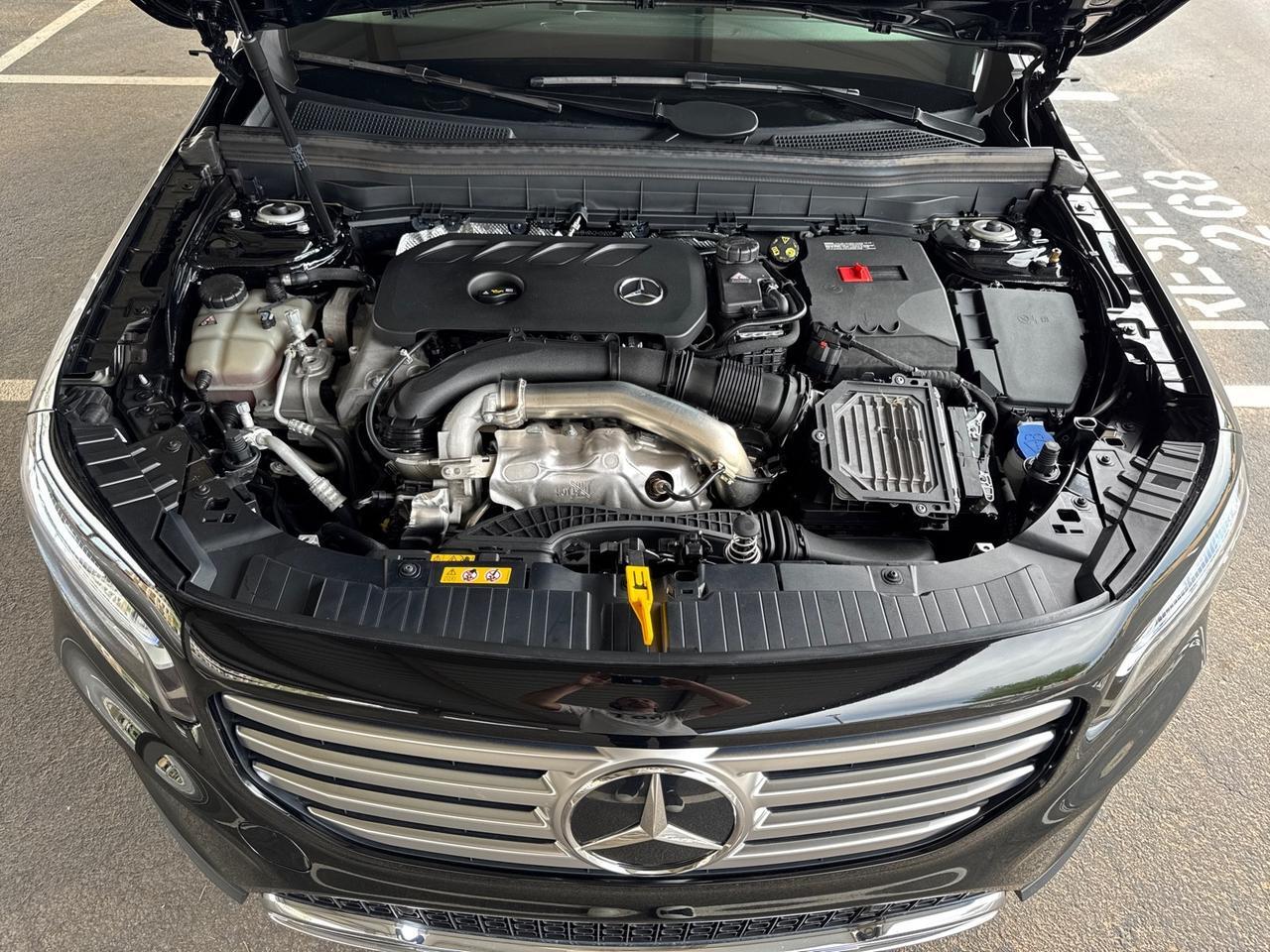 2024 Mercedes-Benz GLB 250 4Matic Pano Roof Exclusive Package 1-Owner Scottsdale AZ