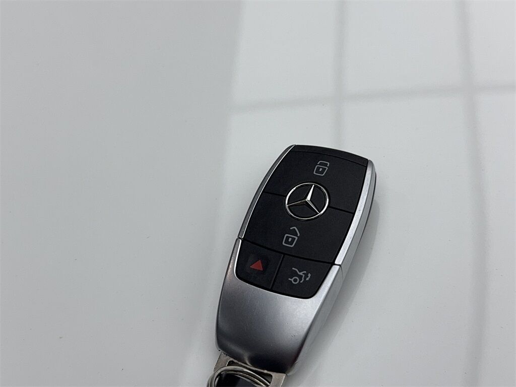 2024 Mercedes-Benz GLB GLB 250 NAV,CAM,PANO,HTD STS,BLIND SPOT,19&quot; WLS Plano TX