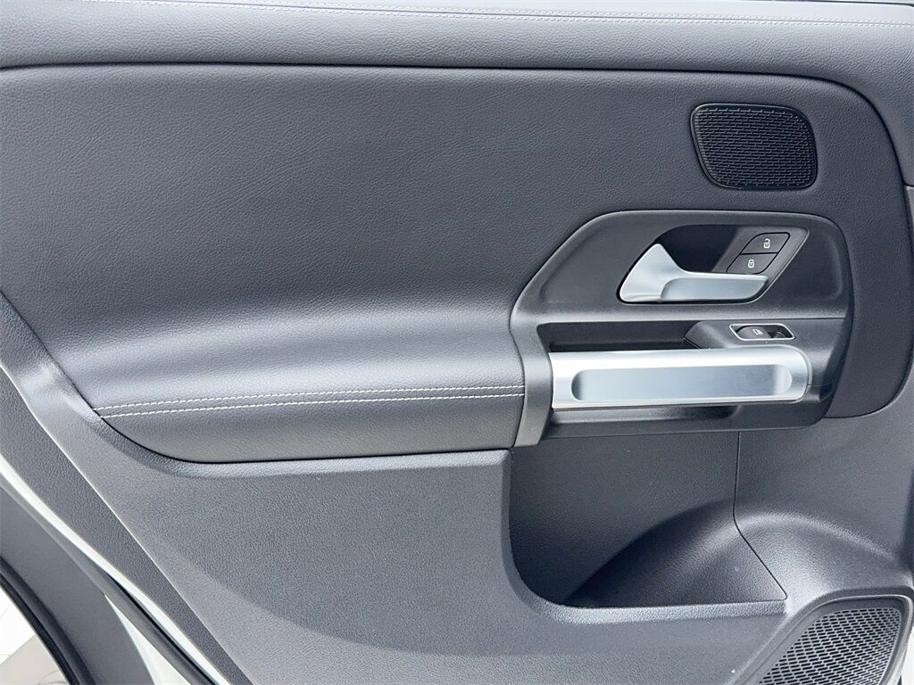 2024 Mercedes-Benz GLB GLB 250 NAV,CAM,PANO,HTD STS,BLIND SPOT,19&quot; WLS Plano TX