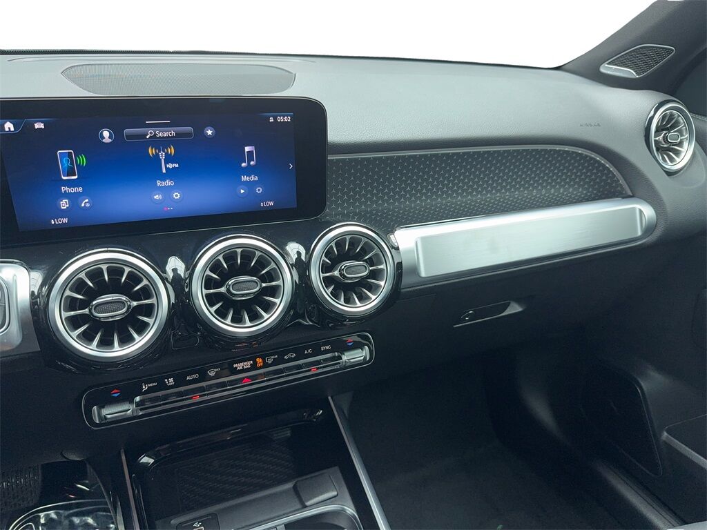 2024 Mercedes-Benz GLB GLB 250 NAV,CAM,PANO,HTD STS,BLIND SPOT,19&quot; WLS Plano TX