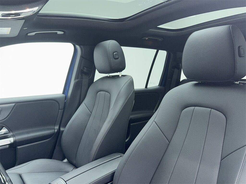 2024 Mercedes-Benz GLB GLB 250 NAV,CAM,PANO,HTD STS,BLIND SPOT,19&quot; WLS Plano TX