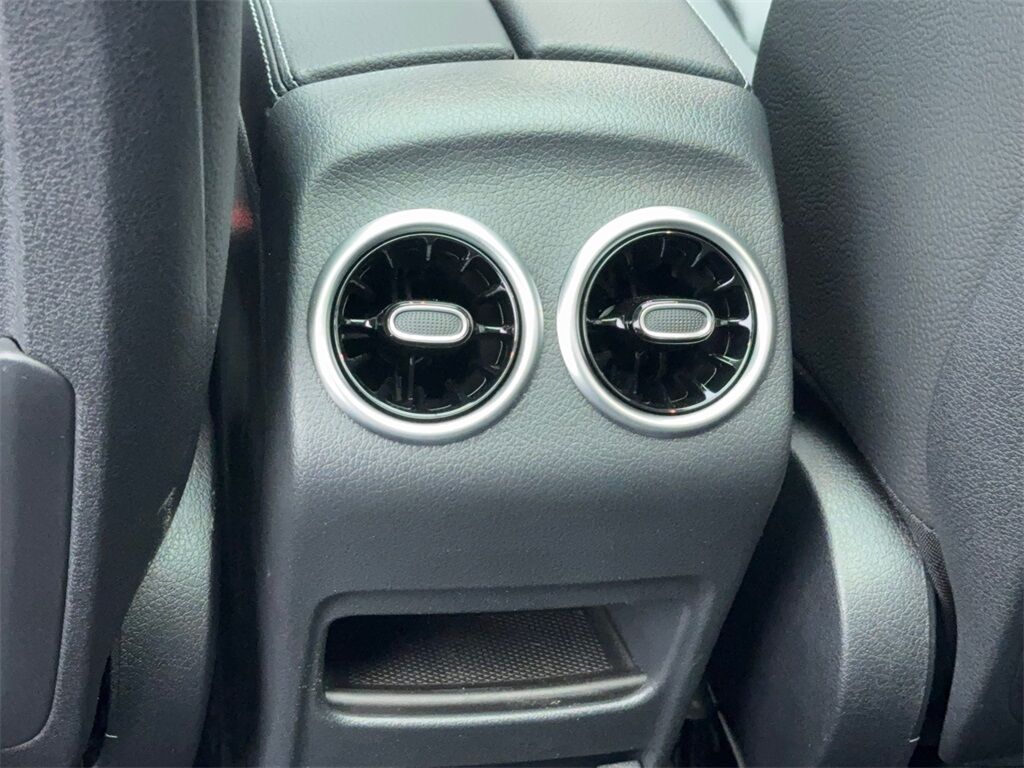 2024 Mercedes-Benz GLB GLB 250 NAV,CAM,PANO,HTD STS,BLIND SPOT,19&quot; WLS Plano TX