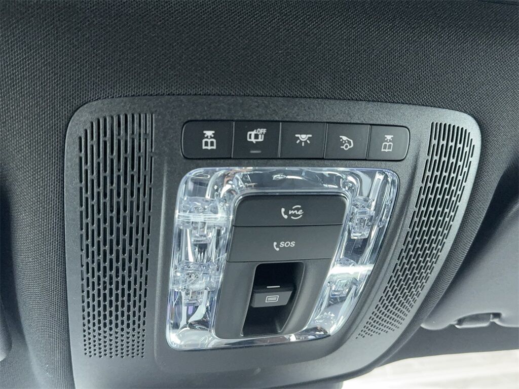 2024 Mercedes-Benz GLB GLB 250 NAV,CAM,PANO,HTD STS,BLIND SPOT,19&quot; WLS Plano TX