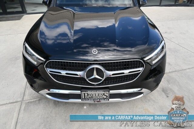 2024 Mercedes-Benz GLC 300 / AWD / Power Heated & Cooled Leather Seats / Blind Spot Alert / Apple CarPlay & Android Auto / Bluetooth / Back Up Camera / Cruise Control / Power Liftgate / Keyless Entry & Start / 32 MPG / 1-Owner Anchorage AK