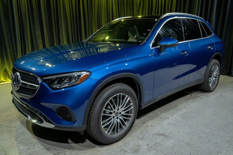2024 Mercedes-Benz GLC 300 SUV