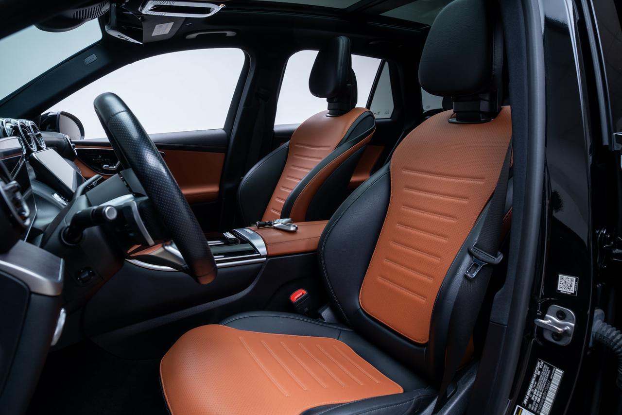 2024 Mercedes-Benz GLC GLC 300 1 Owner / Night Package / AMG Line Portland OR