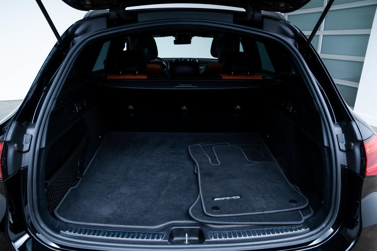 2024 Mercedes-Benz GLC GLC 300 1 Owner / Night Package / AMG Line Portland OR