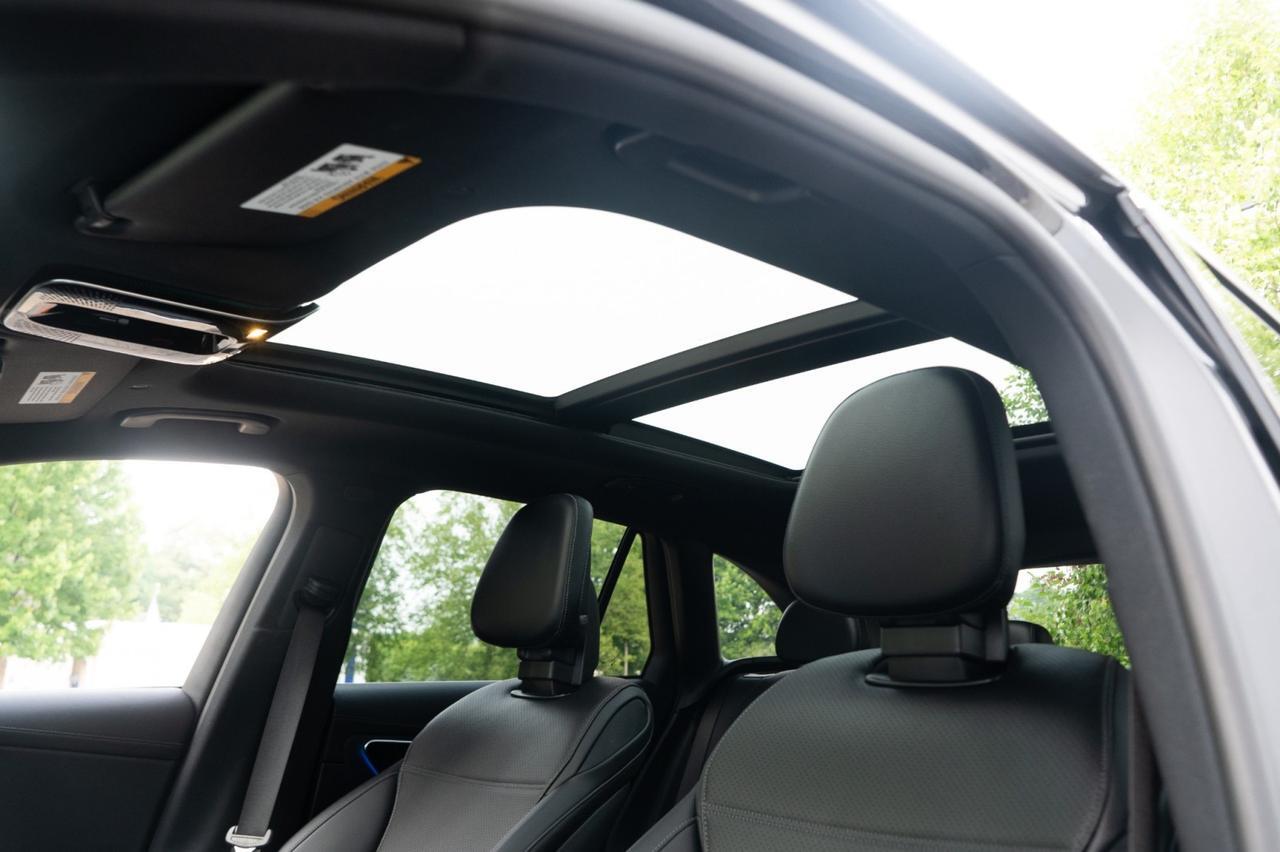 2024 Mercedes-Benz GLC GLC 300 4MATIC Yonkers NY