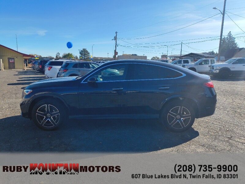 2024 Mercedes Benz GLC 4MATIC 300 photo 4