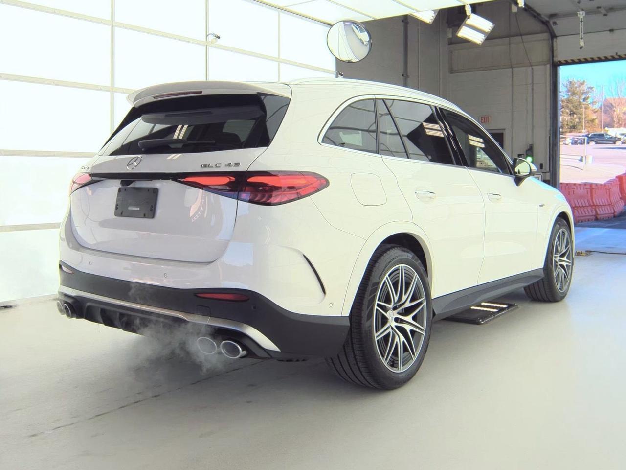 2024 Mercedes-Benz GLC GLC 43 AMG 4MATIC Adaptive Cruise Keyless Go Portland OR