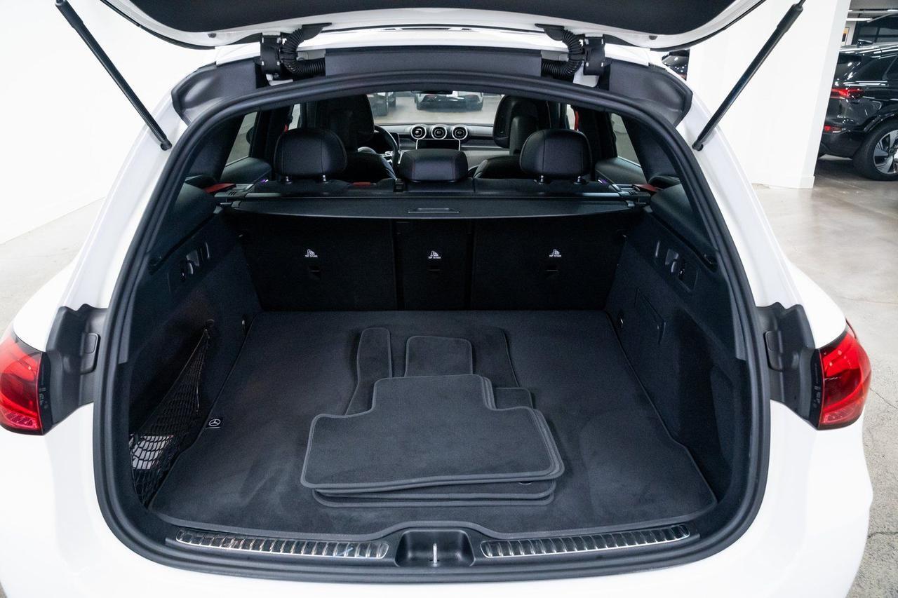 2024 Mercedes-Benz GLC GLC 43 AMG&reg; 1 Owner Heated Seats Portland OR