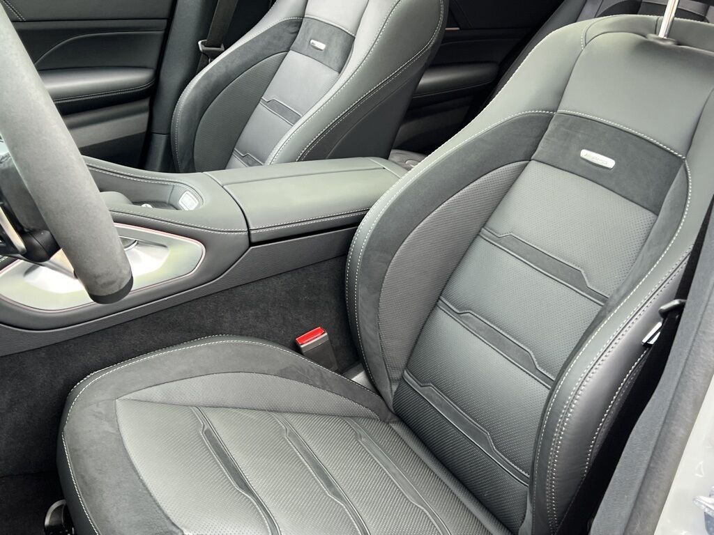 2024 Mercedes Benz GLE 53 photo 16