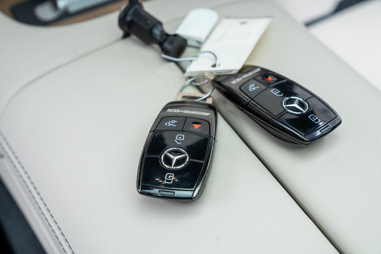 2024 Mercedes-Benz GLE GLE 63 S AMG&reg; Warmth &amp; Comfort Package AMG Carbon Fiber Trim Portland OR