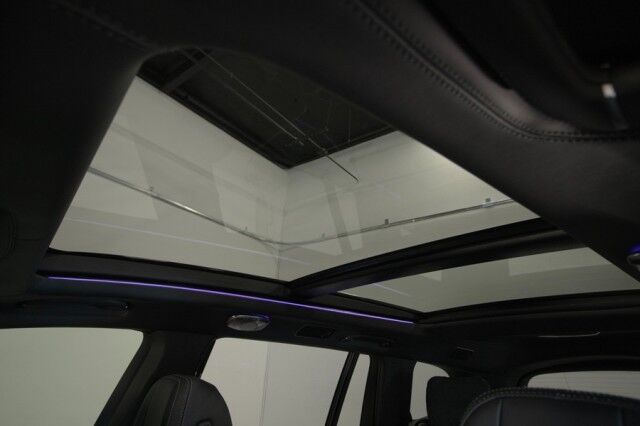 2024 Mercedes-Benz GLS 600 Maybach *11,000 MILES* *4-SEAT CONFIGURATION* *REAR SEAT ENTERTAINMENT* *PICNIC TABLES* *BLACKOUT PACKAGE* *23s* San Diego CA