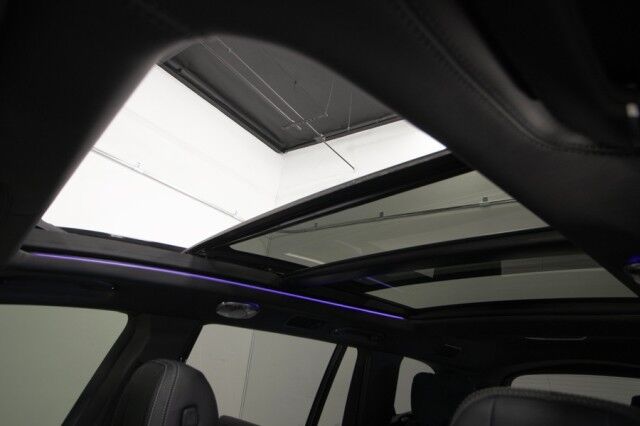 2024 Mercedes-Benz GLS 600 Maybach *11,000 MILES* *4-SEAT CONFIGURATION* *REAR SEAT ENTERTAINMENT* *PICNIC TABLES* *BLACKOUT PACKAGE* *23s* San Diego CA