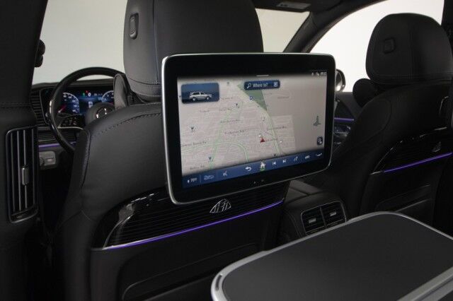 2024 Mercedes-Benz GLS 600 Maybach *11,000 MILES* *4-SEAT CONFIGURATION* *REAR SEAT ENTERTAINMENT* *PICNIC TABLES* *BLACKOUT PACKAGE* *23s* San Diego CA