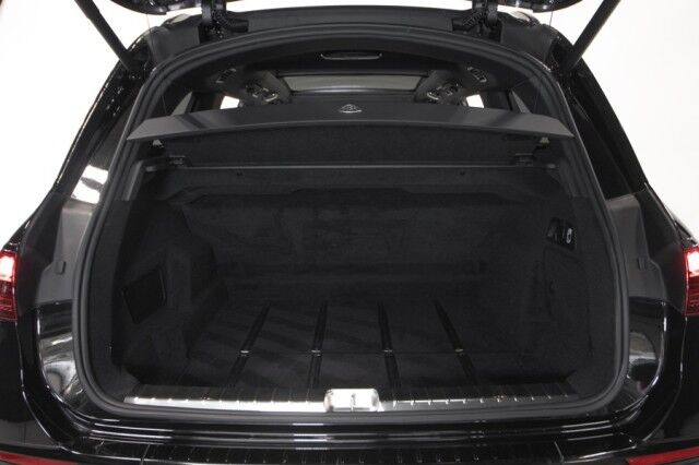 2024 Mercedes-Benz GLS 600 Maybach *11,000 MILES* *4-SEAT CONFIGURATION* *REAR SEAT ENTERTAINMENT* *PICNIC TABLES* *BLACKOUT PACKAGE* *23s* San Diego CA