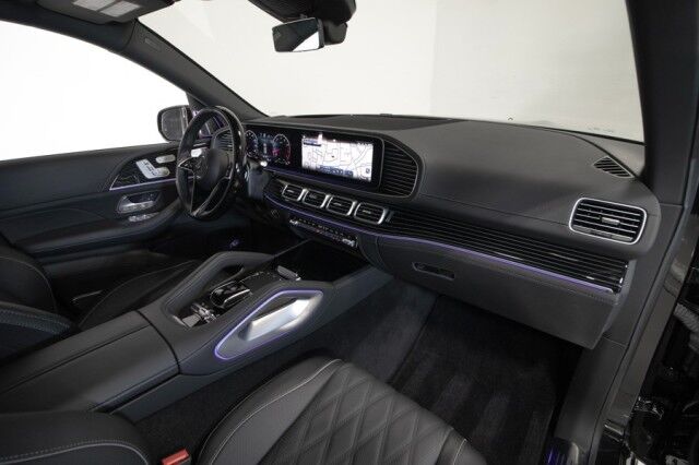 2024 Mercedes-Benz GLS 600 Maybach *11,000 MILES* *4-SEAT CONFIGURATION* *REAR SEAT ENTERTAINMENT* *PICNIC TABLES* *BLACKOUT PACKAGE* *23s* San Diego CA