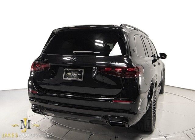 2024 Mercedes-Benz GLS 600 Maybach *11,000 MILES* *4-SEAT CONFIGURATION* *REAR SEAT ENTERTAINMENT* *PICNIC TABLES* *BLACKOUT PACKAGE* *23s* San Diego CA