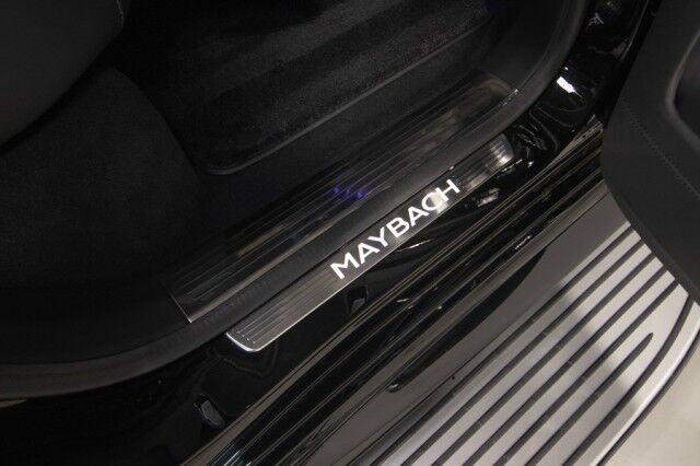 2024 Mercedes-Benz GLS 600 Maybach *11,000 MILES* *4-SEAT CONFIGURATION* *REAR SEAT ENTERTAINMENT* *PICNIC TABLES* *BLACKOUT PACKAGE* *23s* San Diego CA