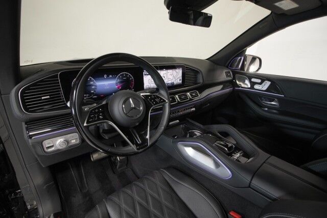 2024 Mercedes-Benz GLS 600 Maybach *11,000 MILES* *4-SEAT CONFIGURATION* *REAR SEAT ENTERTAINMENT* *PICNIC TABLES* *BLACKOUT PACKAGE* *23s* San Diego CA