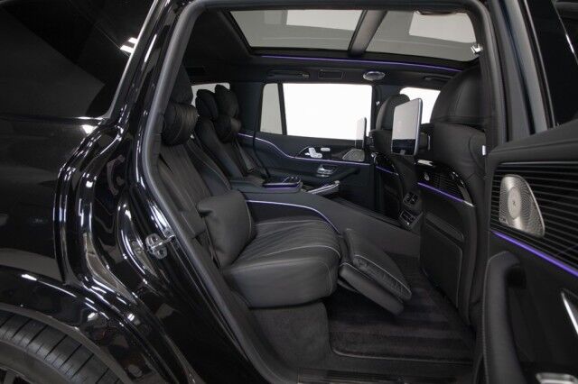 2024 Mercedes-Benz GLS 600 Maybach *11,000 MILES* *4-SEAT CONFIGURATION* *REAR SEAT ENTERTAINMENT* *PICNIC TABLES* *BLACKOUT PACKAGE* *23s* San Diego CA