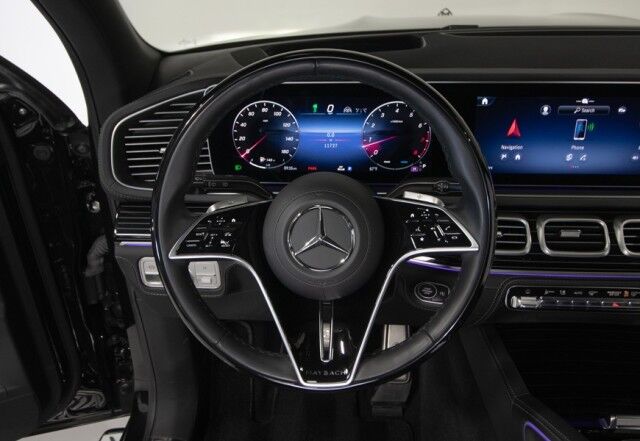 2024 Mercedes-Benz GLS 600 Maybach *11,000 MILES* *4-SEAT CONFIGURATION* *REAR SEAT ENTERTAINMENT* *PICNIC TABLES* *BLACKOUT PACKAGE* *23s* San Diego CA