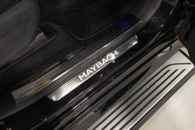 2024 Mercedes-Benz GLS 600 Maybach *11,000 MILES* *4-SEAT CONFIGURATION* *REAR SEAT ENTERTAINMENT* *PICNIC TABLES* *BLACKOUT PACKAGE* *23s* San Diego CA