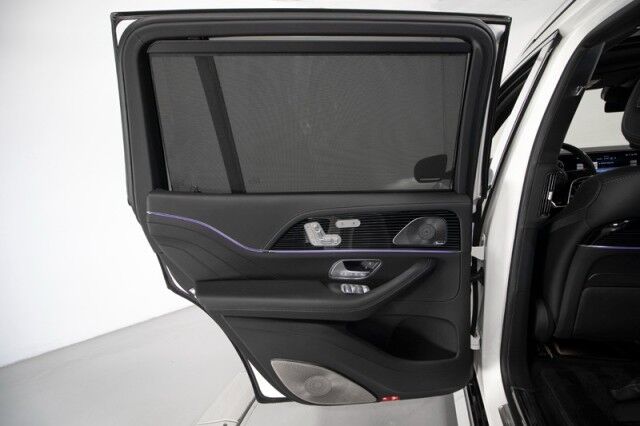 2024 Mercedes-Benz GLS 600 Maybach *7900 MILES* *4-SEAT CONFIGURATION* *REAR SEAT ENTER San Diego CA