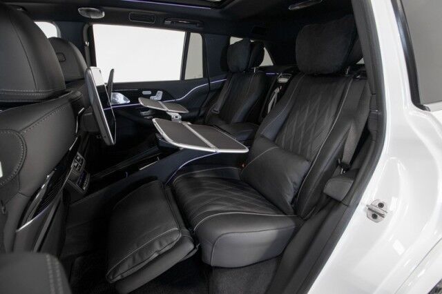 2024 Mercedes-Benz GLS 600 Maybach *7900 MILES* *4-SEAT CONFIGURATION* *REAR SEAT ENTER San Diego CA