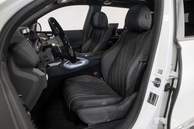 2024 Mercedes-Benz GLS 600 Maybach *7900 MILES* *4-SEAT CONFIGURATION* *REAR SEAT ENTER San Diego CA