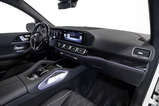 2024 Mercedes-Benz GLS 600 Maybach *7900 MILES* *4-SEAT CONFIGURATION* *REAR SEAT ENTER San Diego CA