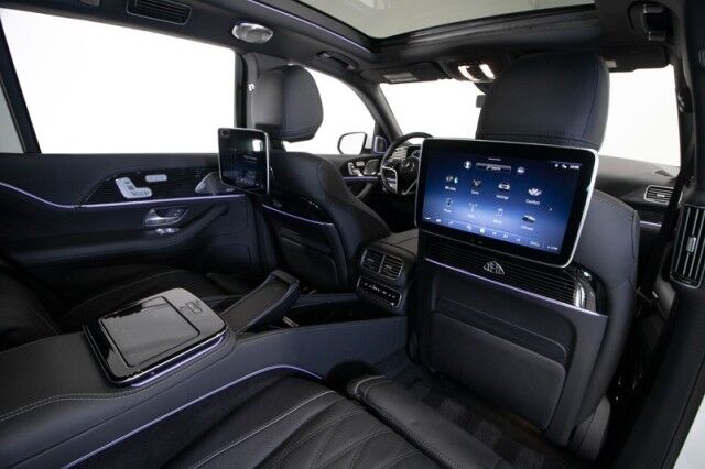 2024 Mercedes-Benz GLS 600 Maybach *7900 MILES* *4-SEAT CONFIGURATION* *REAR SEAT ENTER San Diego CA